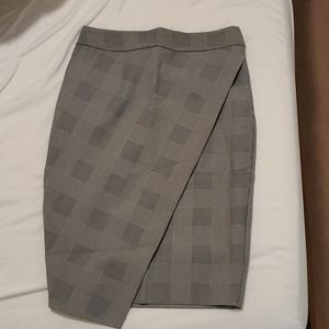 Plaid pencil skirt